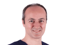Facharzt für Oralchirurgie Serdar Yılmaz