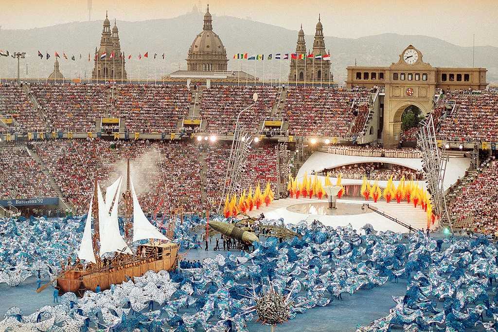 Barcelona Olimpiyat Stadyumu