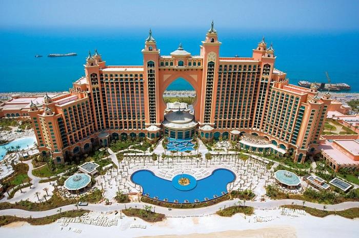 أفضل فندق في جزيرة النخلة دبي