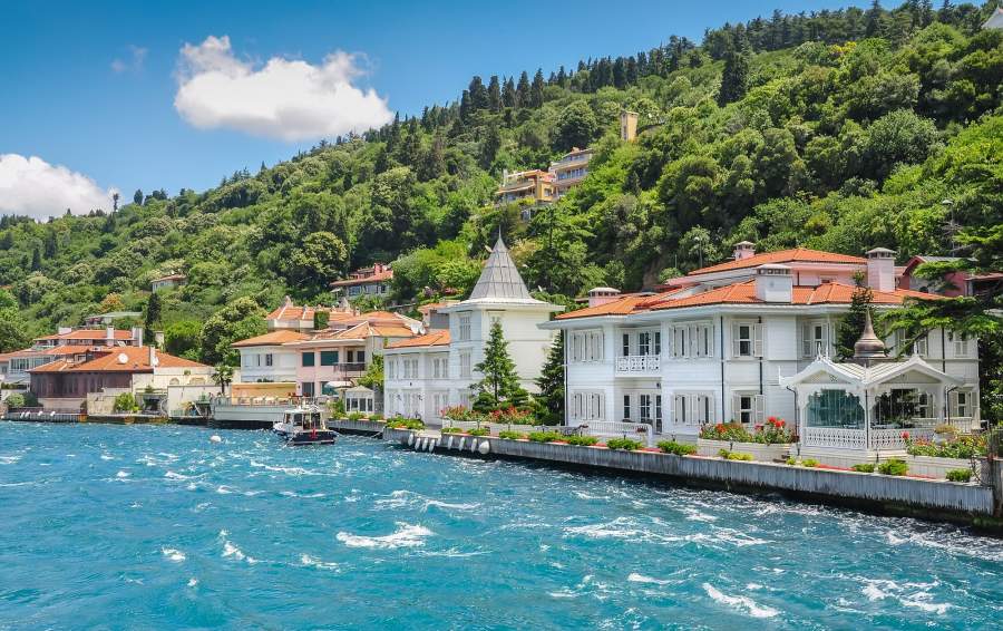 private city tour in istanbul, bosphorus villages and waterside mansions