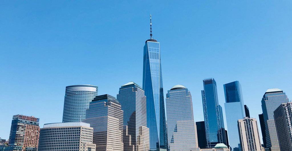 lewati tiket antrian dan masuk cepat di NYC untuk Patung Liberty, Museum 9/11, Empire States, Summit One, Moma...