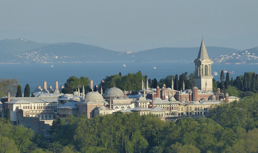 fast entry Ticket and group discount for Topkapi Palace Museum. Tickets prices, opening hours  and buying online skip-the-line ticket for Harem section