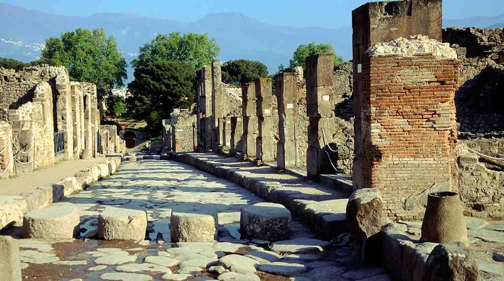 Los sitios importantes en Pompeya; Via Stabiana